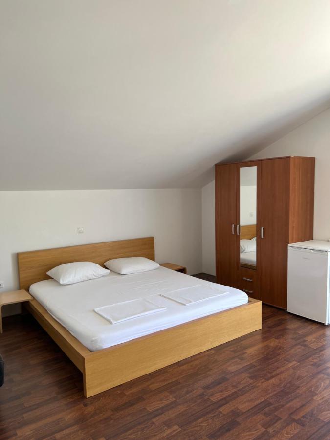 Studio Apartman Cesarica Luaran gambar